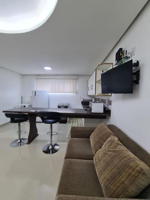 8-flat Confortavel Lugar Nobre