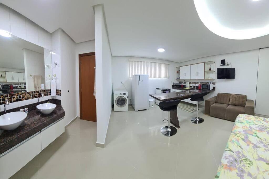 8-flat Confortavel Lugar Nobre